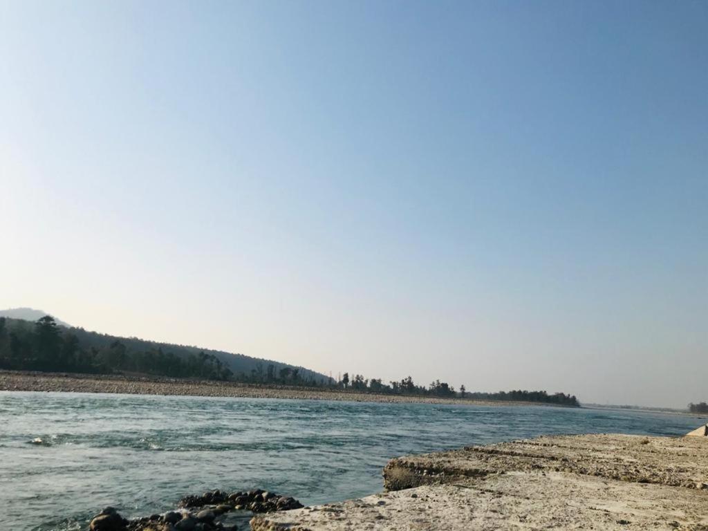 ホテル Lushy Days Boom Camp Tanakpur エクステリア 写真