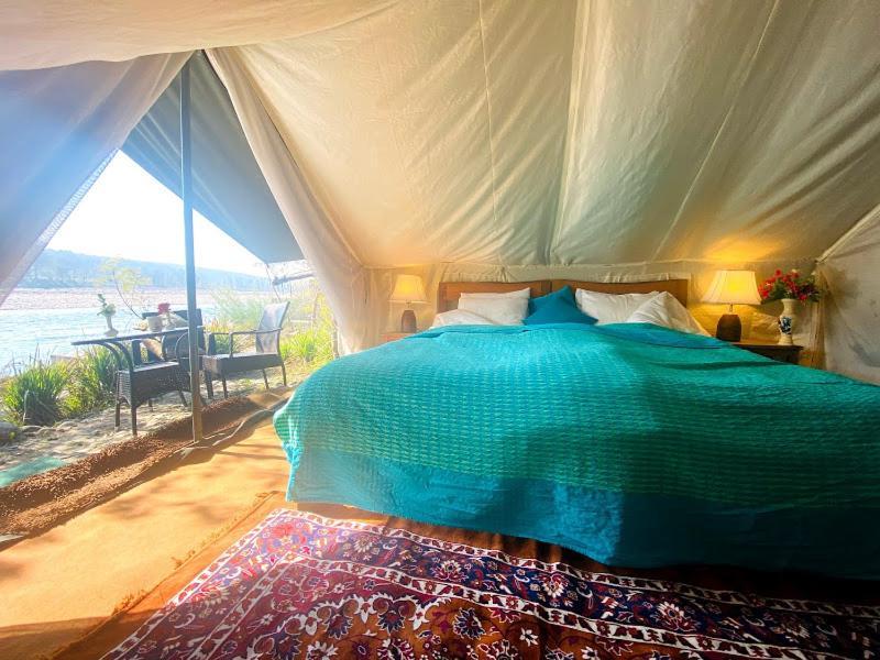ホテル Lushy Days Boom Camp Tanakpur エクステリア 写真